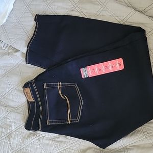 Signature by Levi Strauss & Co Curvy Skinny Jeans